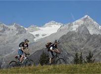Vivi i migliori tour bike sulle Dolomiti!