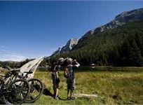 Per chi affronta il tour Transalp, tante offerte e servizi al bike hotel Albergo Tuenno